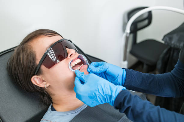 Best Mobile Emergency Dentist in Lakeland Village, CA
